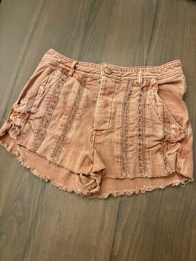 Free People Rose-Tan Lace-Trim Distressed High-Rise Jean Shorts